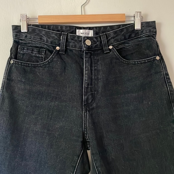 NEED SUPPLY Pen Fit High Rise Relaxed Straight Leg Jeans in Broken Black - Picture 5 of 16
